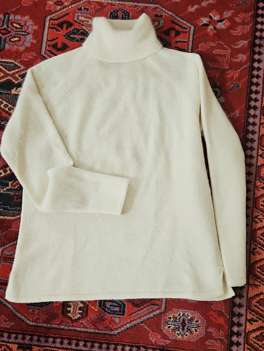 JEANNE PIERRE Cream Turtleneck Sweater